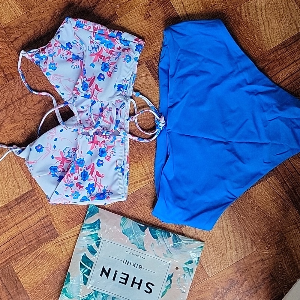 Shein Bikini - Picture 4 of 4